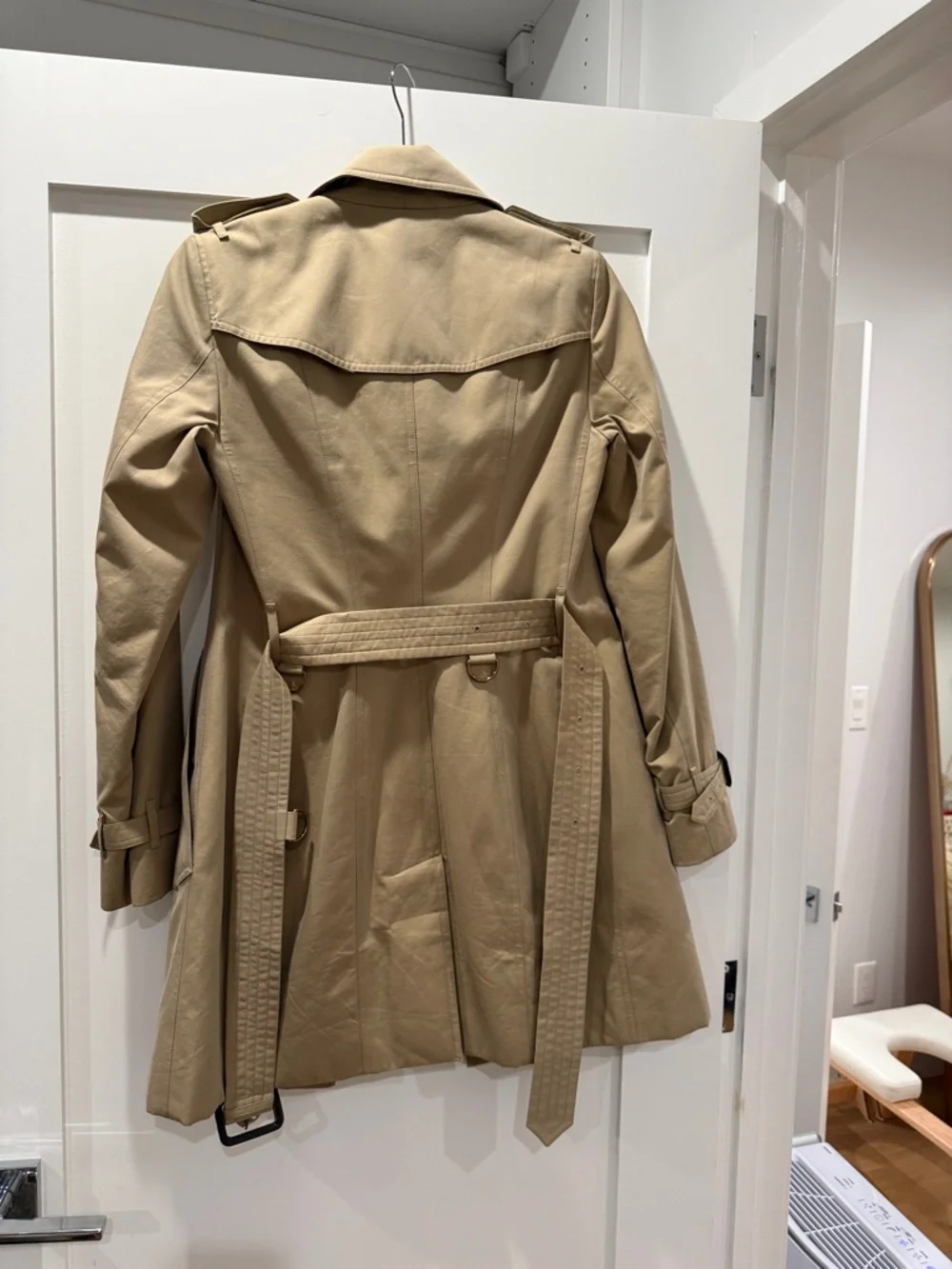 Burberry sandringham trench coat - Picture 7 of 13